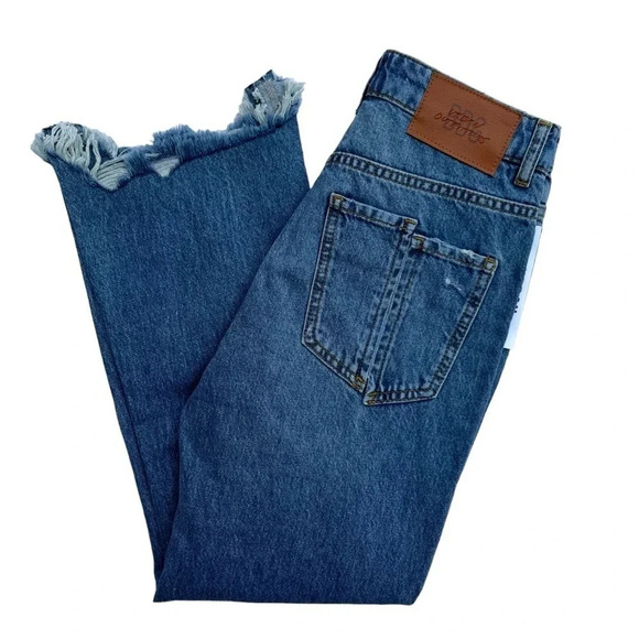 BDG (Urban Outfitters) NWT Denim Midi High Rise Raw Hem Distressed Size 25 - Picture 3 of 13